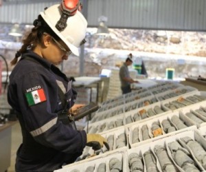 Endeavour silver production above expectations, but gold falls