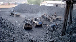 China April coal output falls to 8-mth low as mine safety checks bite