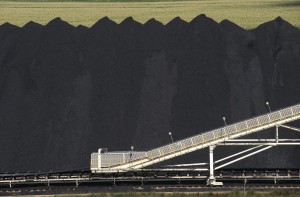 Coking coal price ends 2016 with sharp drop