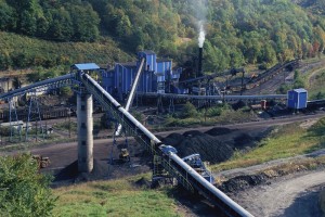 US authorities set stricter rules for coal mining near streams