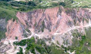 Canada’s Zonte Metals sues Colombia over gold permit rejection