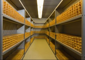 Bundesbank pulls all stops to show Germans their gold is real