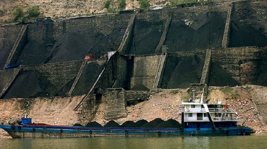 China seeks to cut reliance on coal imports with mining boom