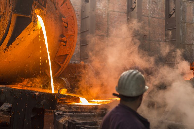 China copper smelters raise TC/RC floor for Q1 2019