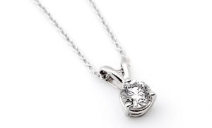 Diamond market warming to lab-made gems