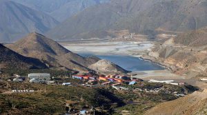 Antofagasta cuts copper output guidance, sees increase in 2019