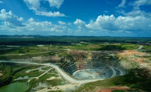 Iamgold denies Rosebel mine halt, continues ramping up operations