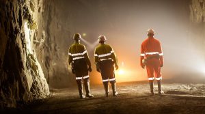 Barrick sees 15% drop in quarterly gold output on covid-19, dispute v