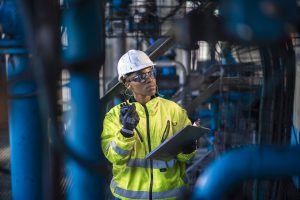 Foreign mineworkers return to South African mines