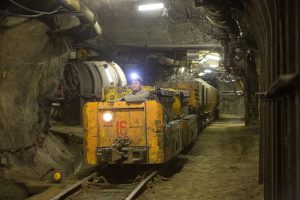 Alrosa halts mine after several cases of covid-19