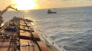 The Stellar Banner prior to refloating (Brazilian Navy)