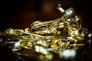 Gold price holds above $1,800 on virus spike