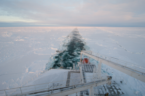 Icebreaking LNG vessel