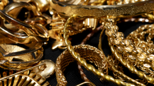 Investors will hoard gold even faster next year, keeping prices high: Refinitiv