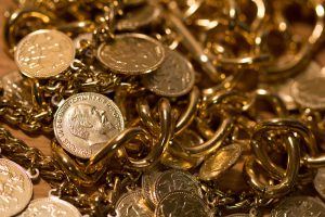Gold price back above $1,800 as inflation fears linger