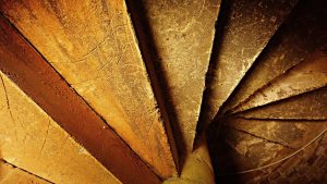 Gold price holds ground ahead of US jobs data