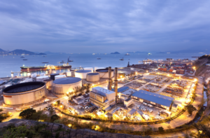 China intervenes in oil market with historic sale of reserves