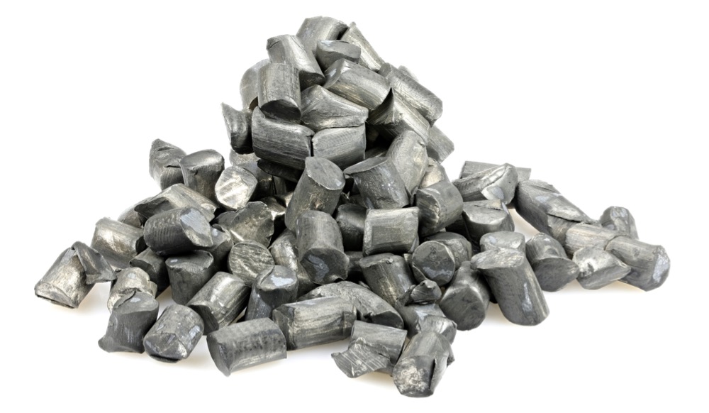 https://www.mining.com/wp-content/uploads/2022/04/lithium-metal-.jpeg