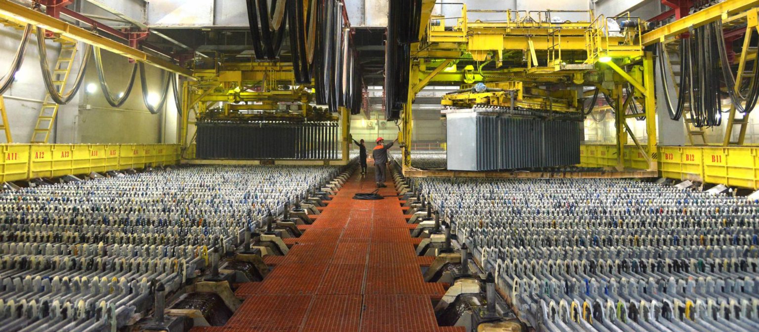 Column Zinc market shifts to oversupply but where's the metal