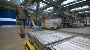 Neometals inks vanadium supply deal with Glencore