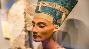 'Silver is the new gold' as Egyptians try to protect savings