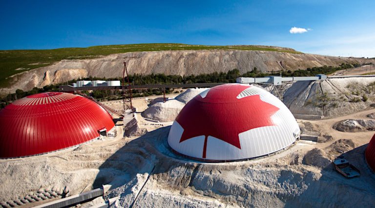 Canada clears way for $53B Anglo-Teck merger