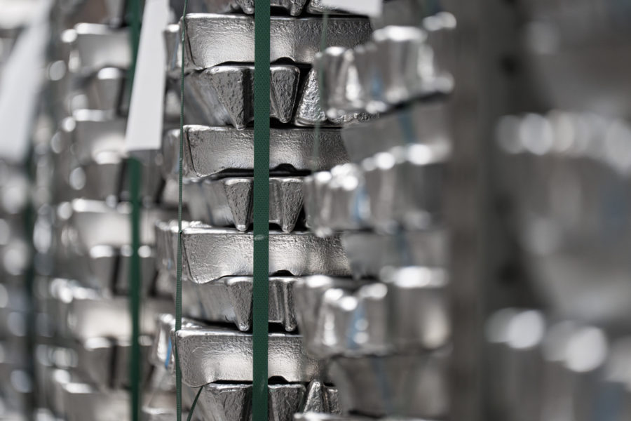 Aluminum price set for biggest weekly gain since 2023 on Iran crisis