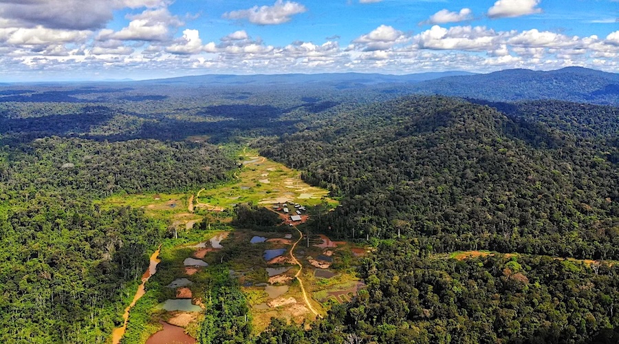 Endeavour backs Altair with $28M stake, shares jump