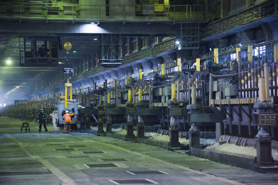 Trafigura Garap Smelter Aluminium Mesir US$900 Juta — Pasokan Global Terbatas