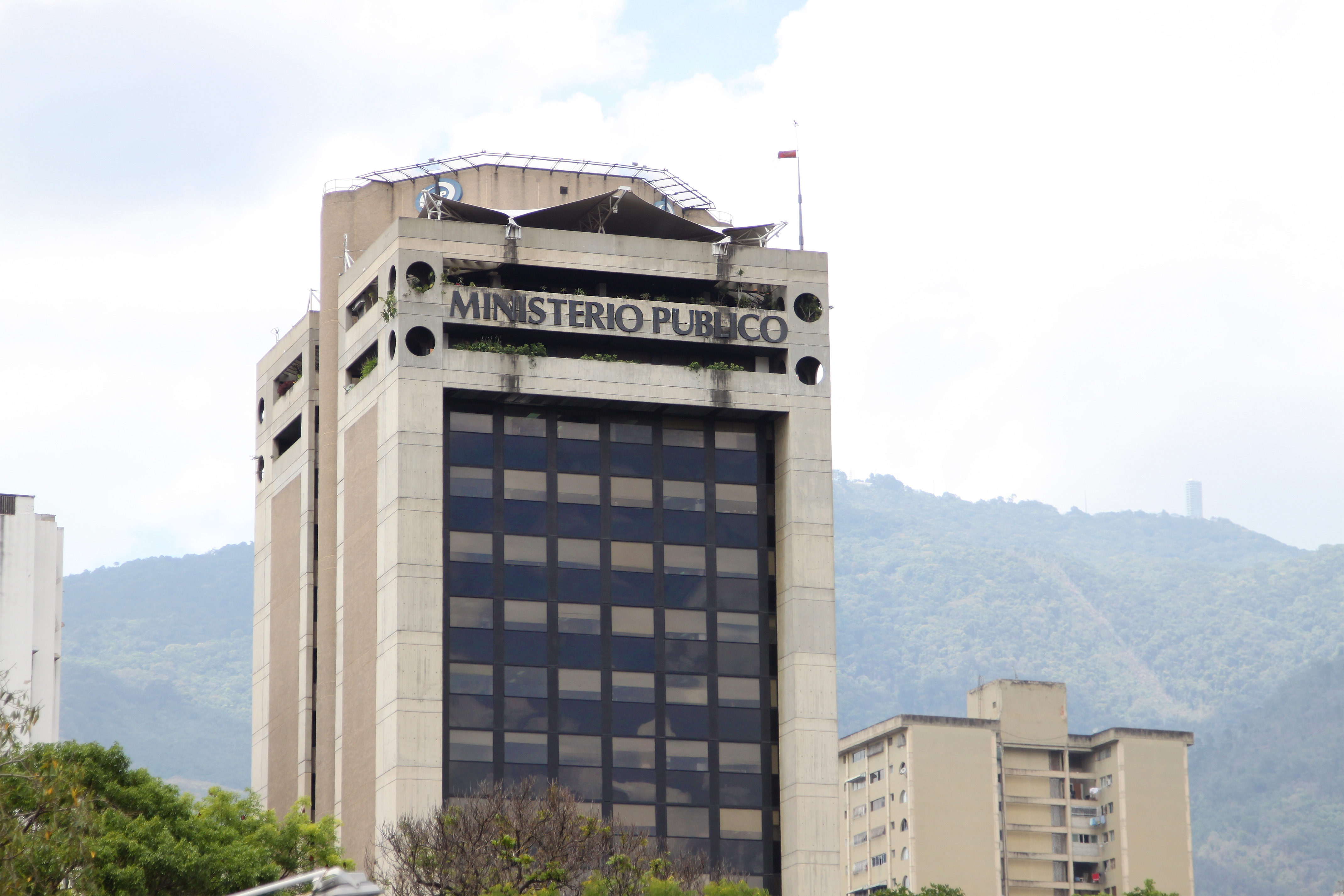Venezuela retains Greenberg Traurig for US court case against Crystallex