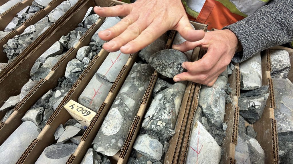 Revival Gold Perpanjang Sisi High-Grade Joss — Potensi Ubah Urutan Produksi