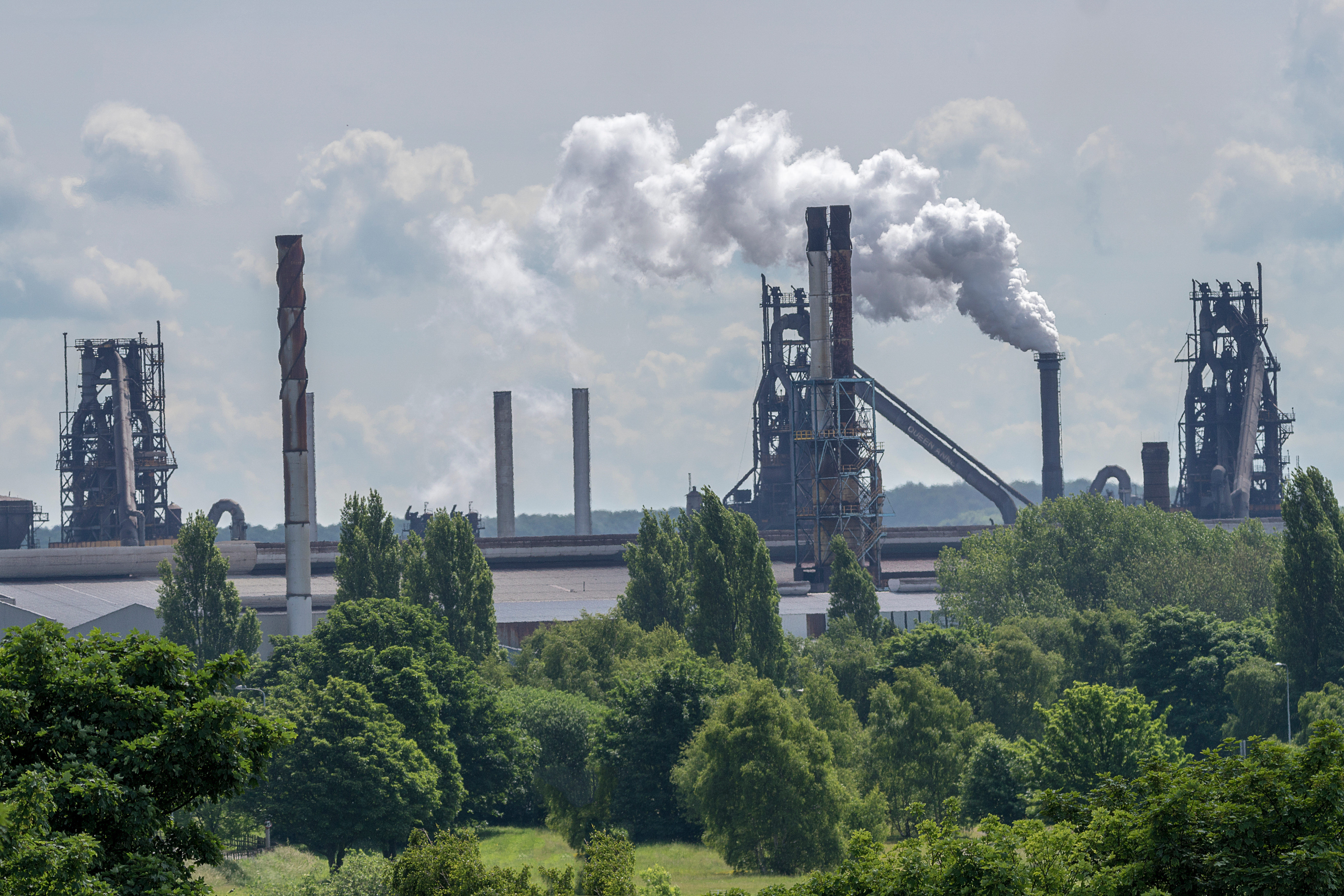 China to take measures on UK’s nationalization of British Steel