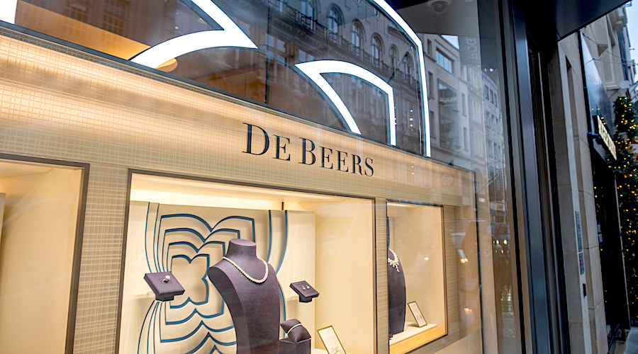 De Beers’ $18B diamond empire could sell for just $1B