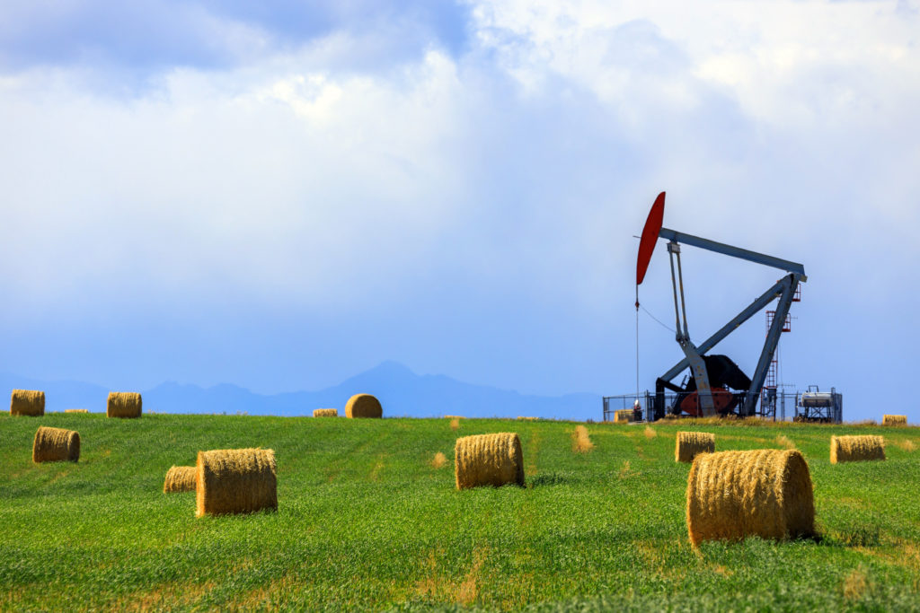 Canada unleashes wave of oil drilling permits in next big play